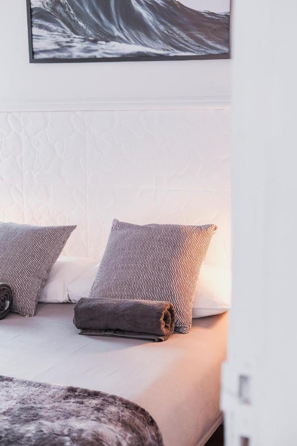 Makala Apartamentuak Zarautz Buitenkant foto
